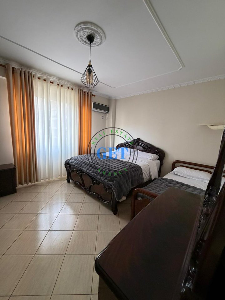 Jepet me qira, Apartament 2+1, Plazh, Durrës