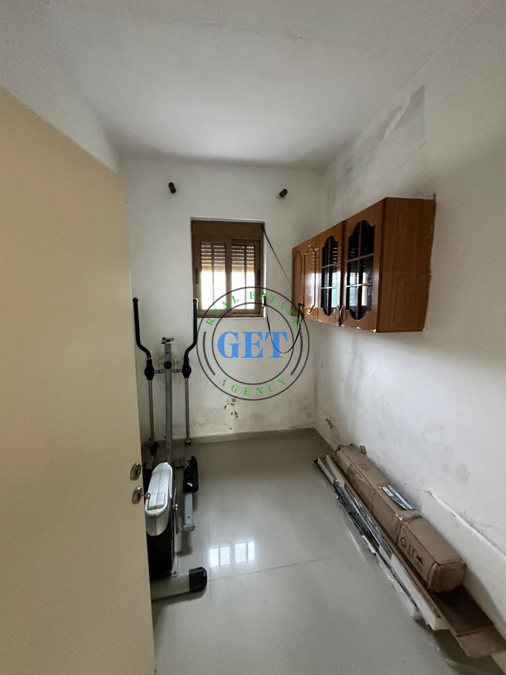 Shitet, Shtepi Private 1- Kateshe, Xhafzotaj, Durres.