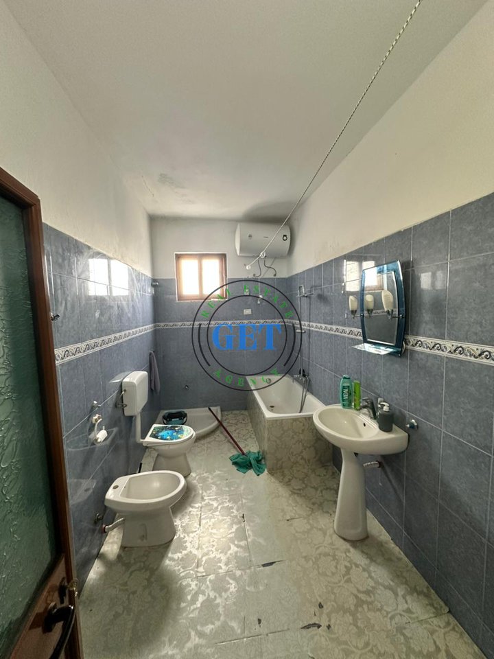 Shitet, Shtepi Private 1- Kateshe, Xhafzotaj, Durres.