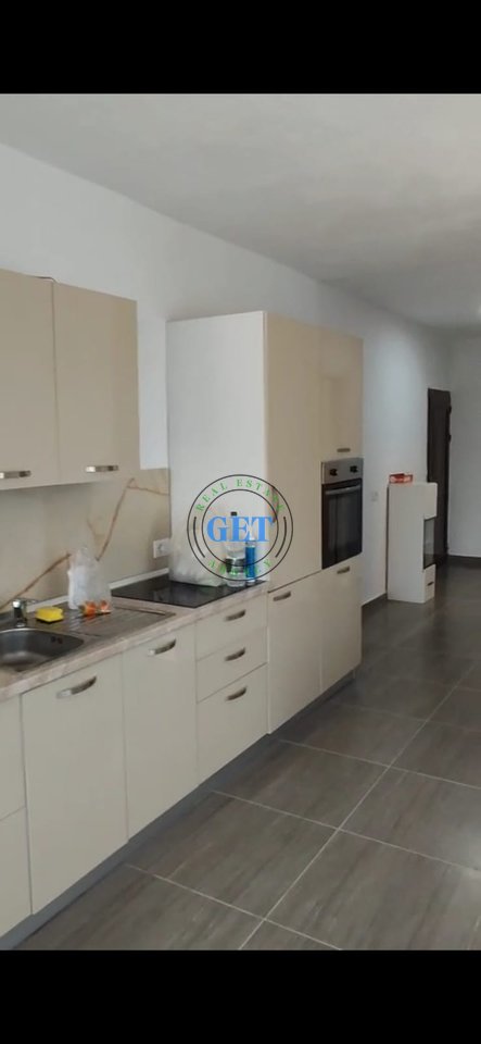 Shitet,Apartament 1+1, Plazh Iliria, Durrës