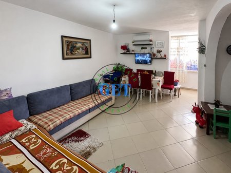 Shitet, Apartament 1+1, Plazh , Durres.