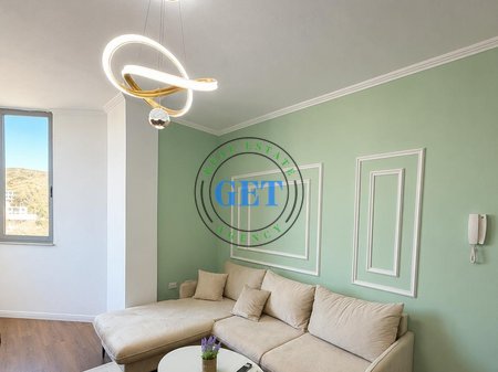  Shitet Apartament 2+1 me Pamje Deti | Shkëmbi i Kavajës, Durrës