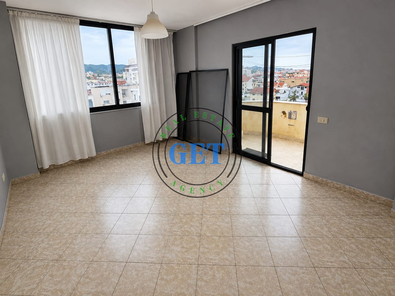 ◆ Shitet Apartament 2+1 | Lagjja 18, Durrës