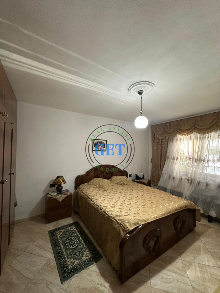 Shitet Apartament 2+1 | Lagjja 18, Durrës