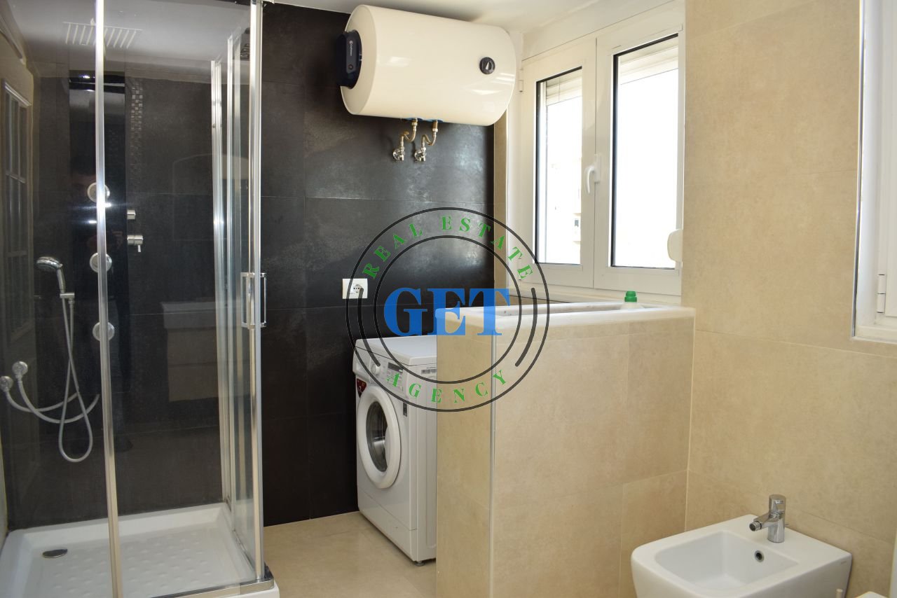 Shitet Apartament 2+1 | Pranë Bulevardit Kryesor, Durrës