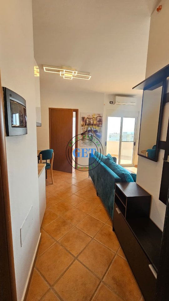 Shitet Apartament 1+1 | Shkëmbi i Kavajës, Durrës