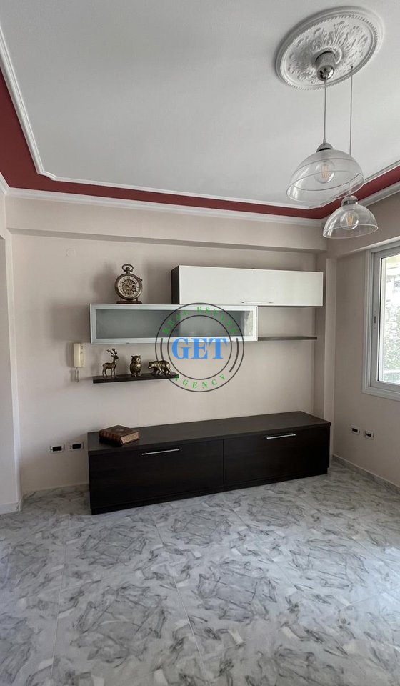 Appartamento 2+1 in Vendita | Centro, Durrës