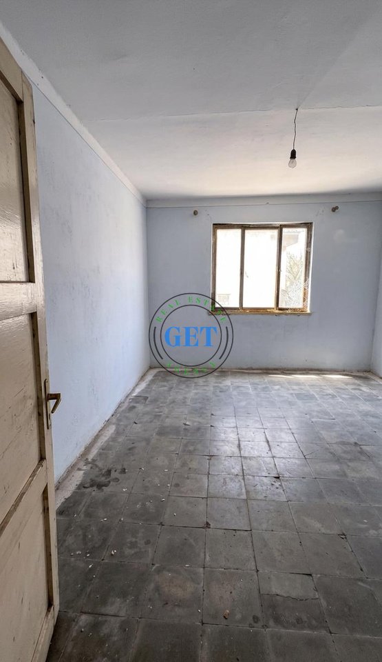 Shitet Apartament 2+1 | Lagjja 16, Durrës
