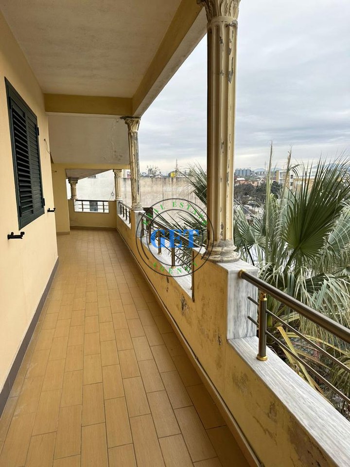 In vendita il 2° e il 3° piano di una Casa Privata | Shkozet, Durrës