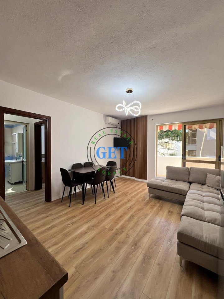 Super Appartamento 1+1 in Vendita |Golem, Durrës