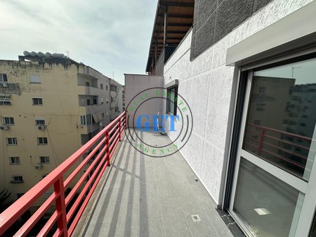 Shitet Apartament 2+1 + Depo, Plazh Hekurudha (pranë EKA), Durrës