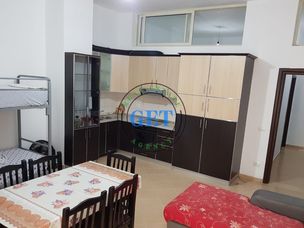 Shitet, Apartament 1+1, Shkembi i Kavajes, Durres!