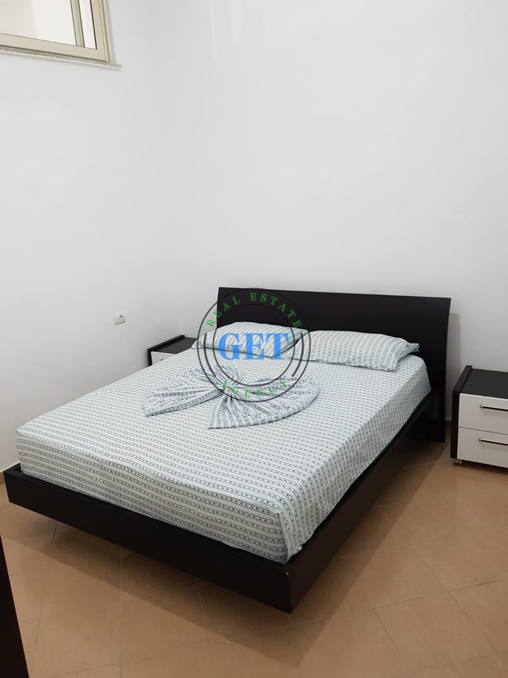 Shitet, Apartament 1+1, Shkembi i Kavajes, Durres!