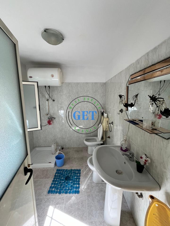 Shitet, Shtëpi Private 2-Katëshe ,Shkozet, Durrës