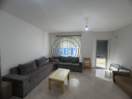 Jepet me qira, Apartament 2+1, Spitali, Durrës