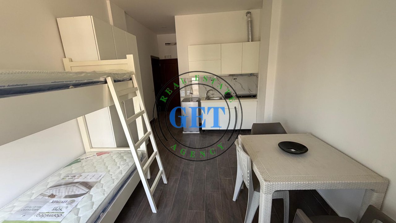 For rent, Studio apartment, Behind the Galaxy, Durrës