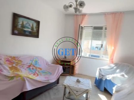 Shitet Apartament 3+1+2 ballkone , Zjarrefiksja, Durrës!