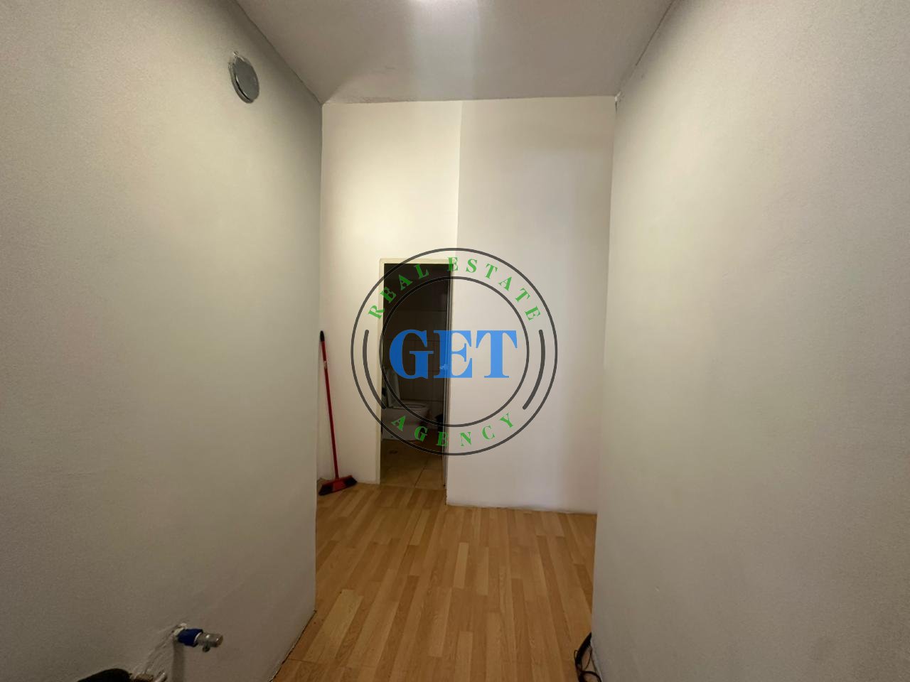 Jepet  me qira, ambient biznesi,dubleks, Plazh, Durrës