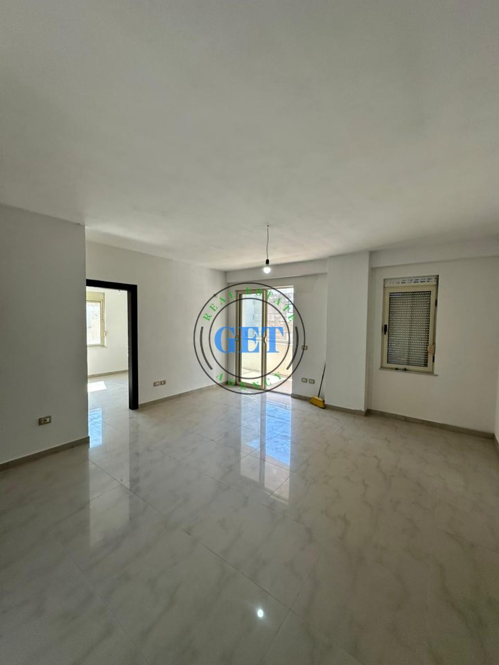 Apartment 2+1+2 bathrooms for rent, Former District, Durrës