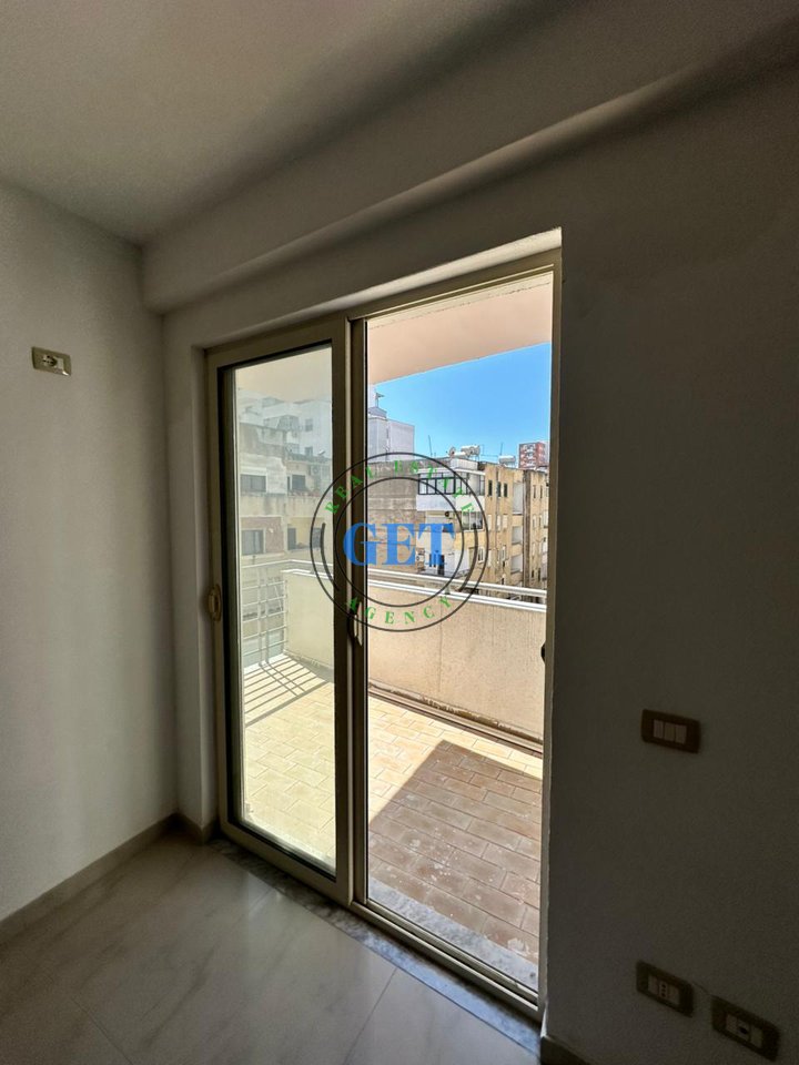Apartment 2+1+2 bathrooms for rent, Former District, Durrës