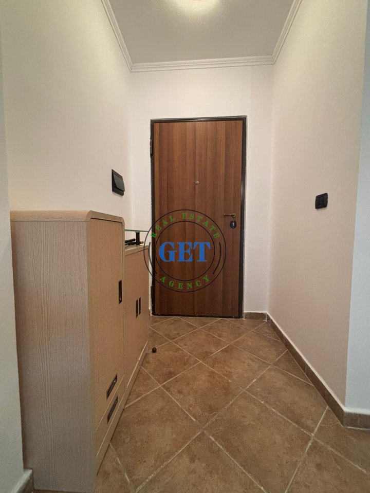 Shitet Apartament 2+1, Pishat e buta,Golem,Durrës.