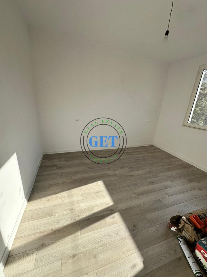 Shitet Apartament 2+1, Çezma e Ferrës, Durrës!