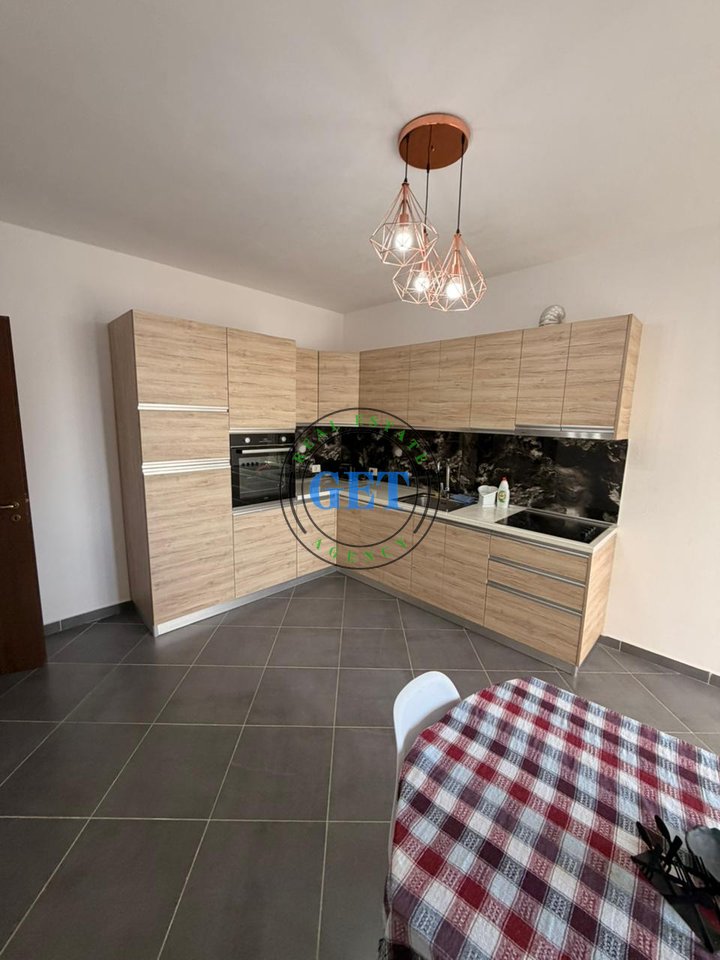 For rent, 2+1 Apartment, Beach, Durres