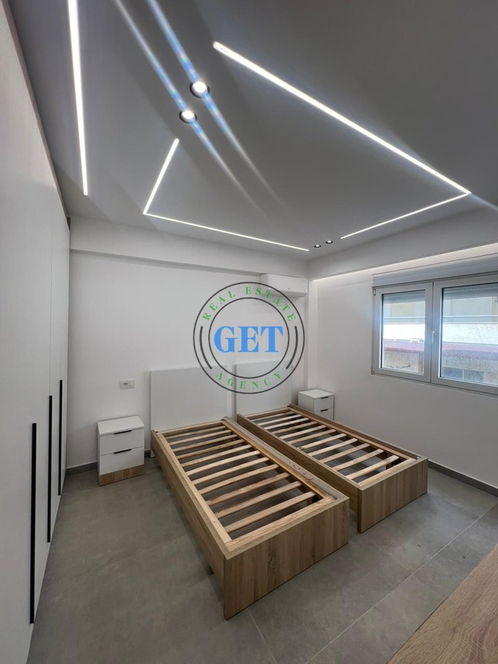 Shitet apartament 2+1 Ish Rajoni,Durrës!