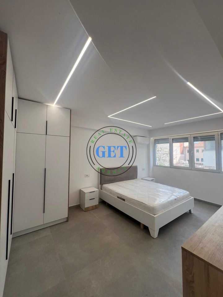 Shitet apartament 2+1 Ish Rajoni,Durrës!