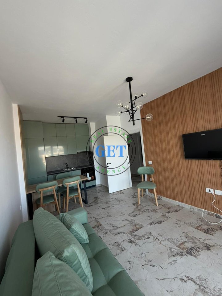 Shitet apartament 1+1 në Golem,Durres!