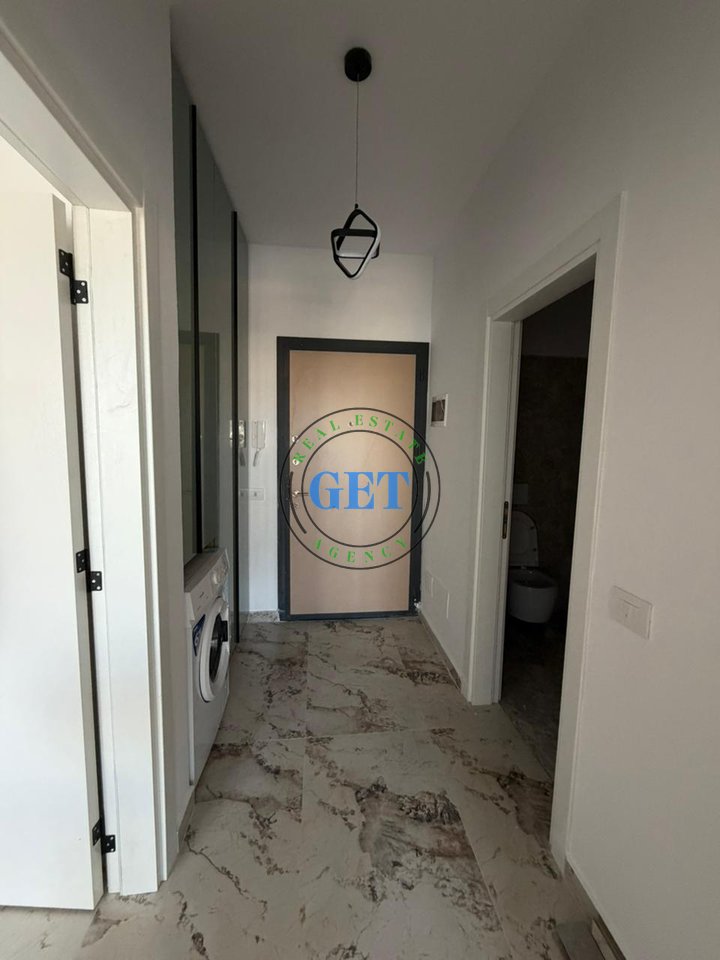 Shitet apartament 1+1 në Golem,Durres!