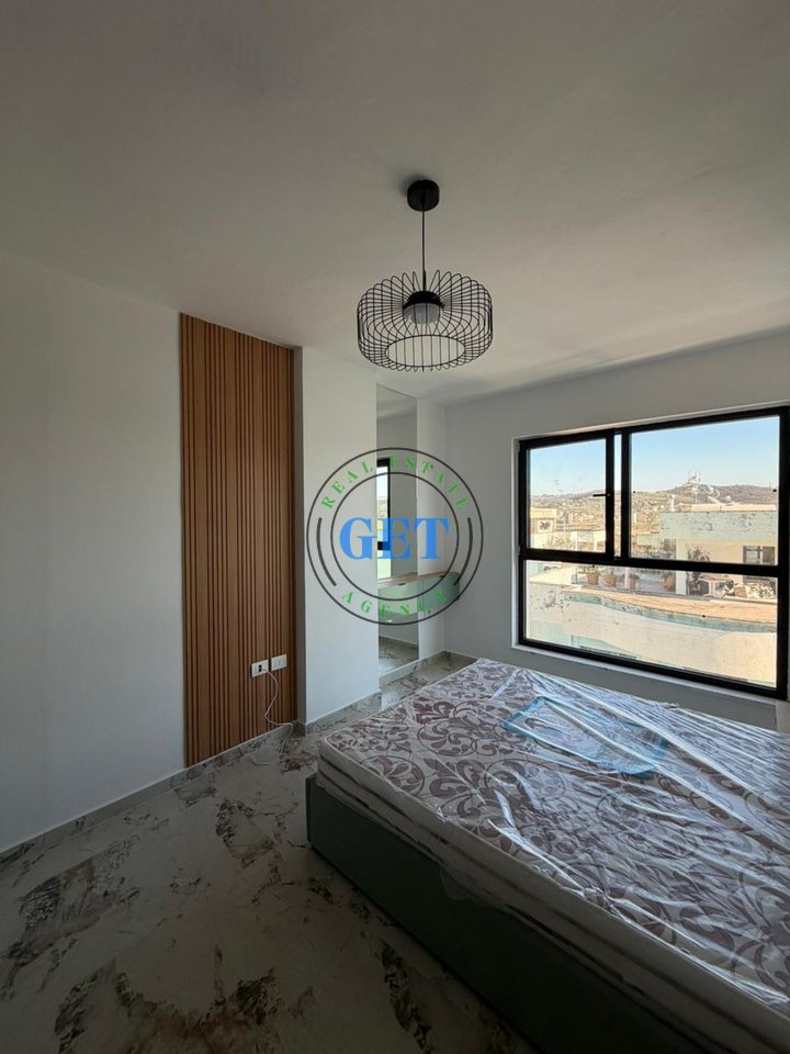 Shitet apartament 1+1 në Golem,Durres!