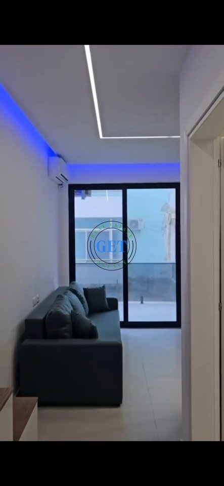 Shitet garsoniere me verandë ,Golem, Durrës!