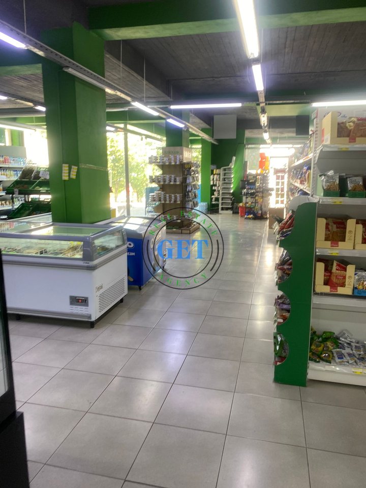 Shitet Aktivitet Supermarket | Kodra e Diellit, Tiranë