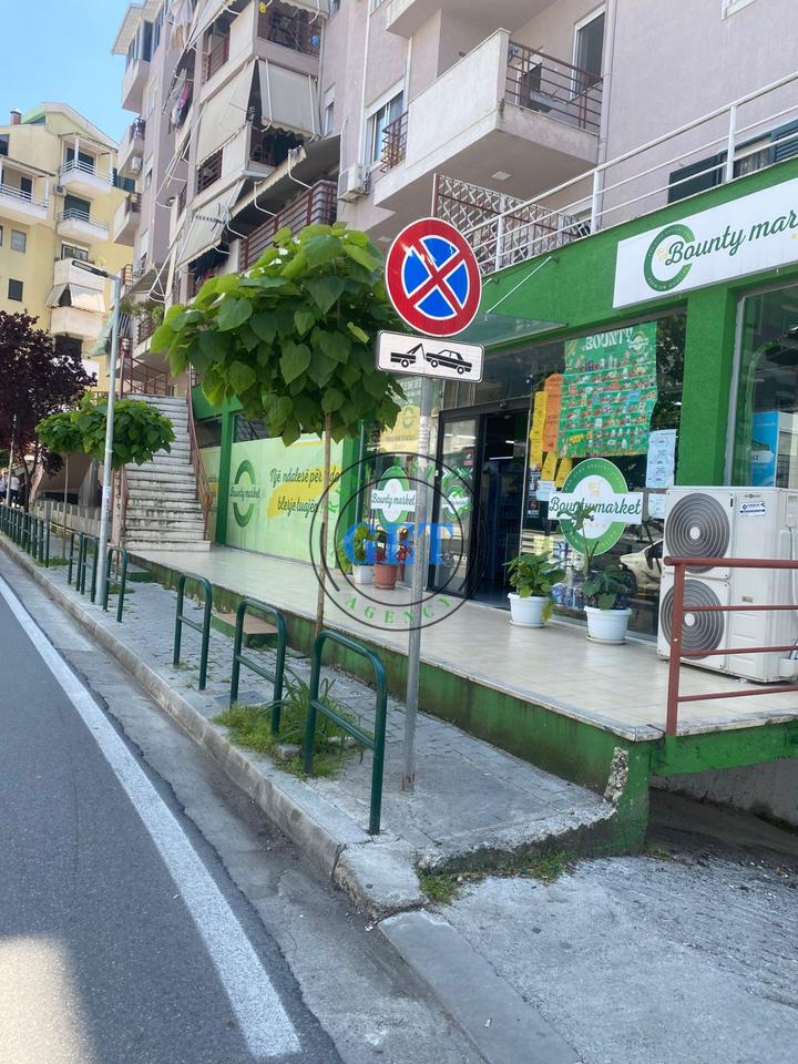 Shitet Aktivitet Supermarket | Kodra e Diellit, Tiranë