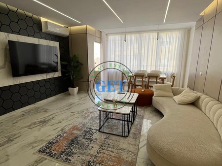 Shitet Apartament 2+1 | Plazh Hekurudha, Durrës