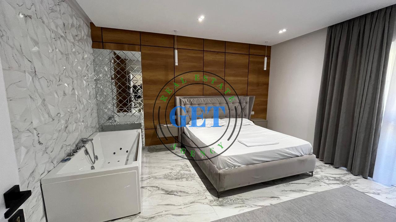 Shitet Apartament 2+1 | Plazh Hekurudha, Durrës