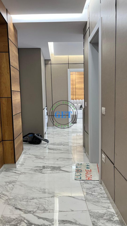Shitet Apartament 2+1 | Plazh Hekurudha, Durrës