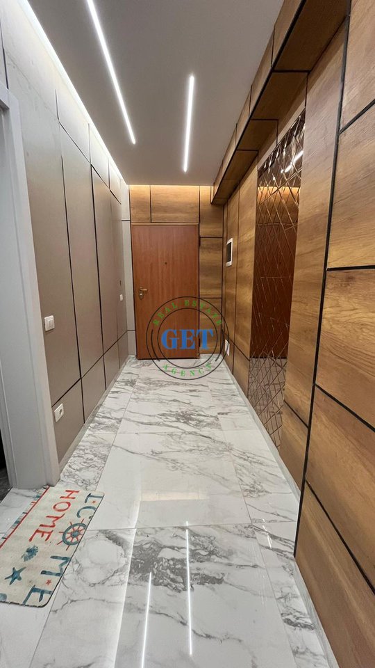 Shitet Apartament 2+1 | Plazh Hekurudha, Durrës
