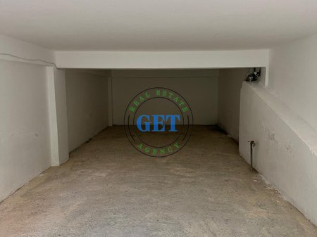 Garage for Rent, near the Small Market, Durrës