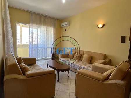 Shitet Apartament 2+1 | Ish Rajoni i Policisë , Durrës