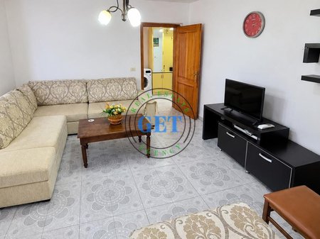  Jepet me qira apartament 1+1 | Te Spitali, Durrës