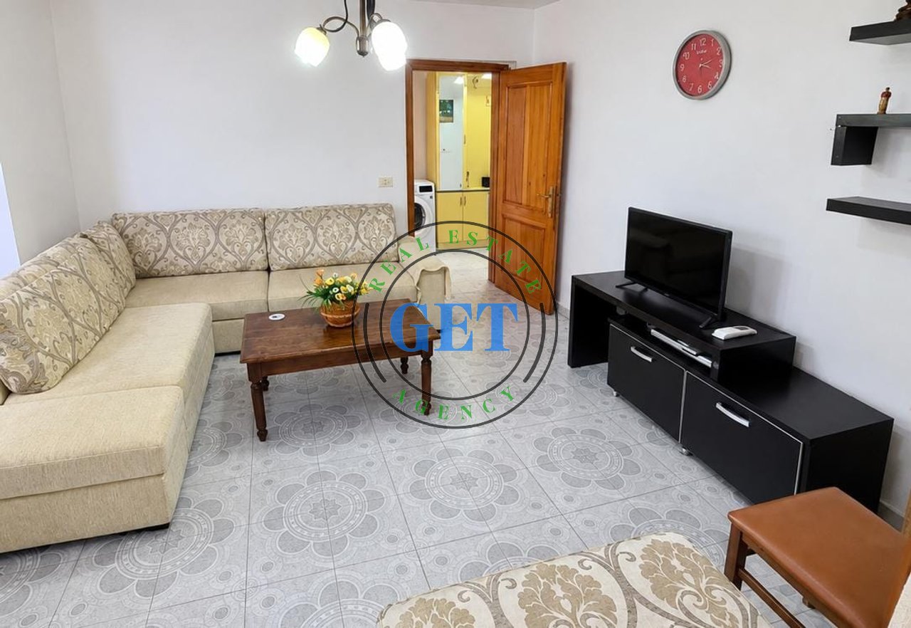 ◆ Jepet me qira apartament 1+1 | Te Spitali, Durrës