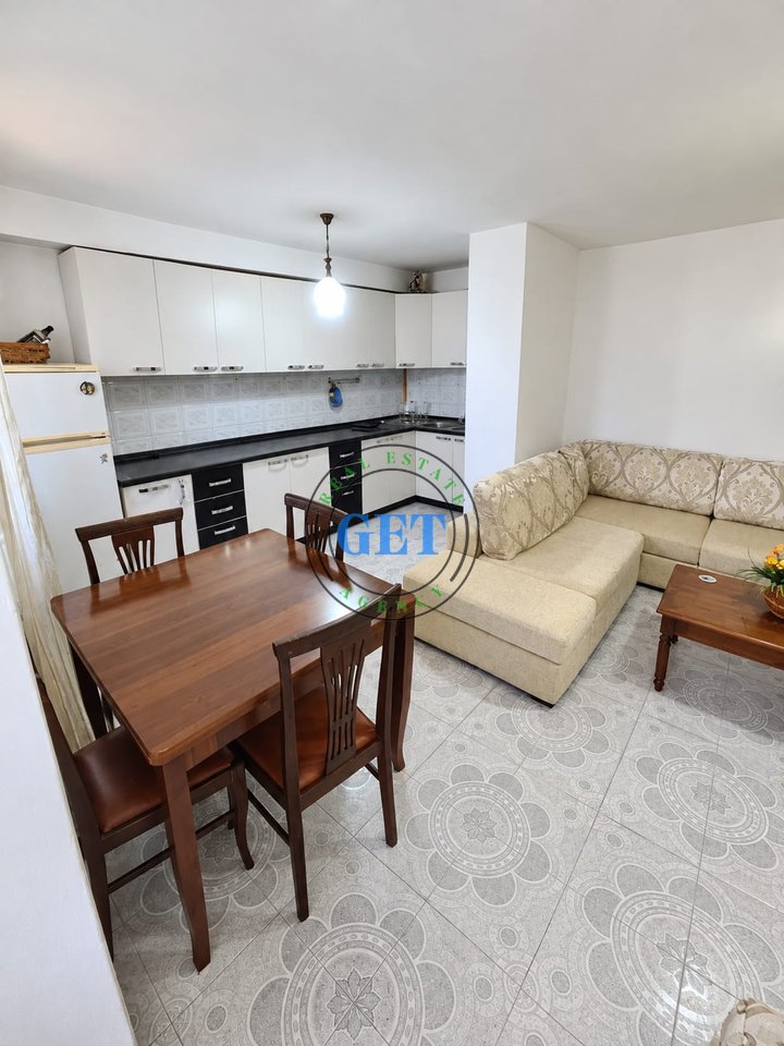 ◆ Jepet me qira apartament 1+1 | Te Spitali, Durrës