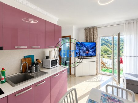  Shitet apartament 2+1 | Shkëmbi i Kavajës, Durrës