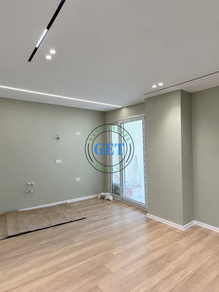 ◆ Shitet apartament 2+1| zona e Ish Rajonit, Durres