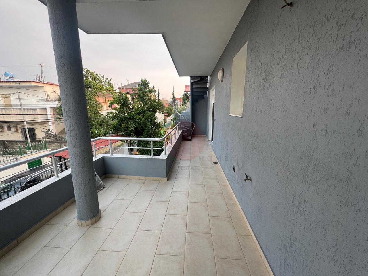 Apartament 3+1 Me Qira në Malajziani, Tiranë - 470€