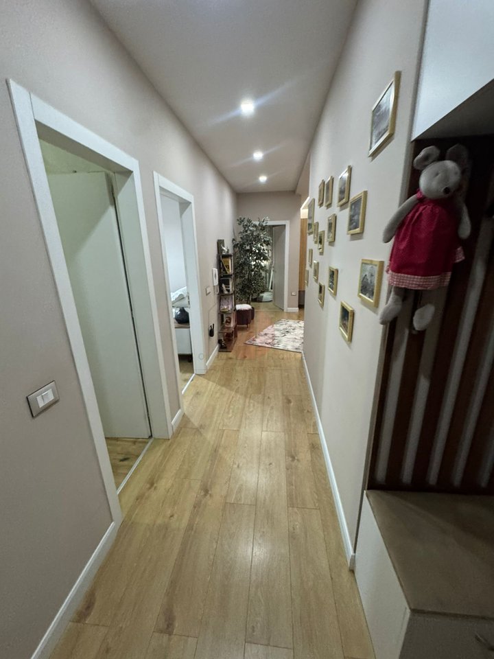 Appartamento 2+1 in Vendita ad Ardeno, Tirana - 130.000€ | 105,27 m²