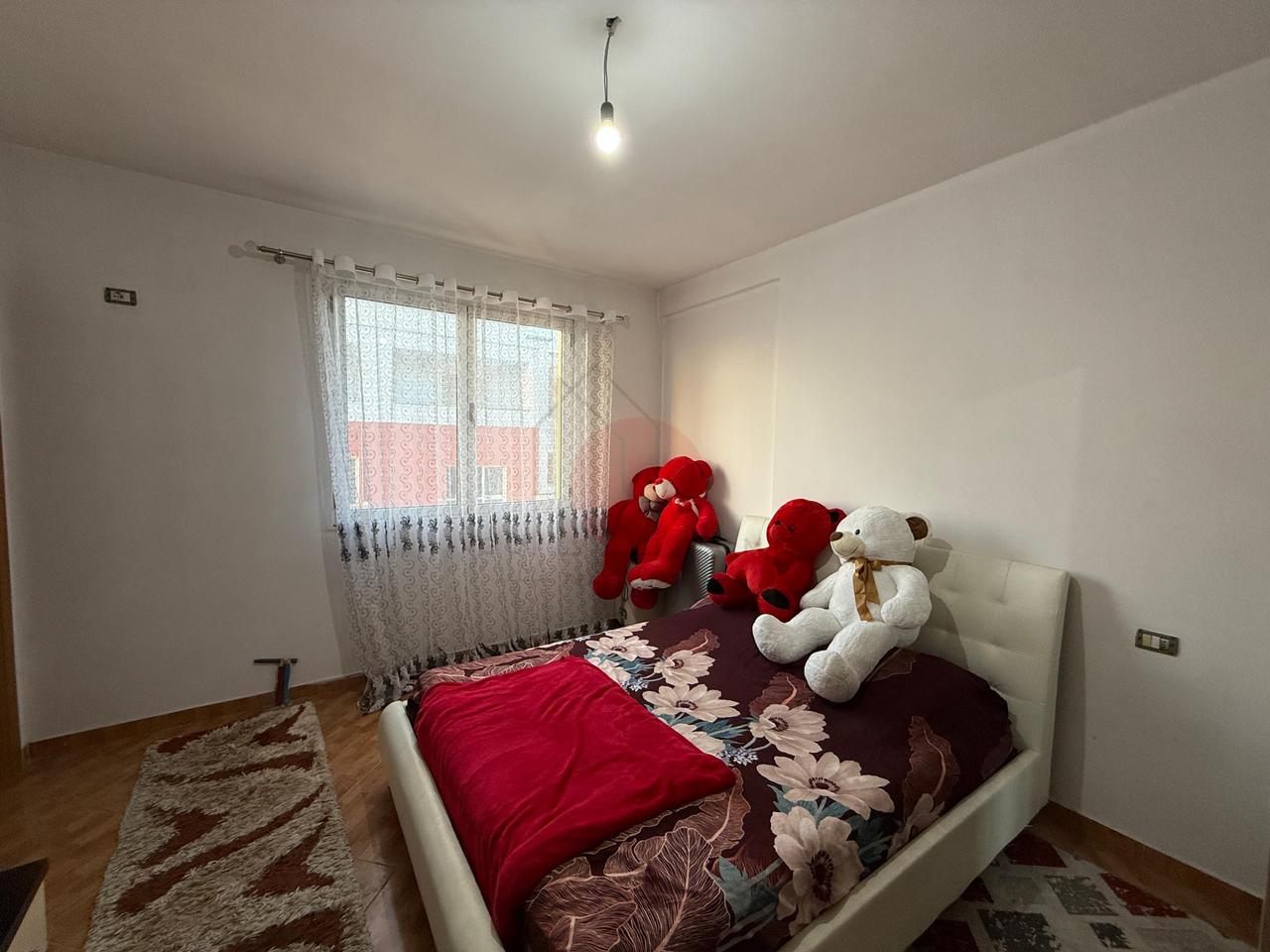 • Shitet Apartament 2+1+2 – Kamëz (përballë shkollës Ibrahim Rugova) /  94.6 m² / Kati 6 në pallat 8-katësh me ashensor/Çmimi: 105,000€/ME HIPOTEKE