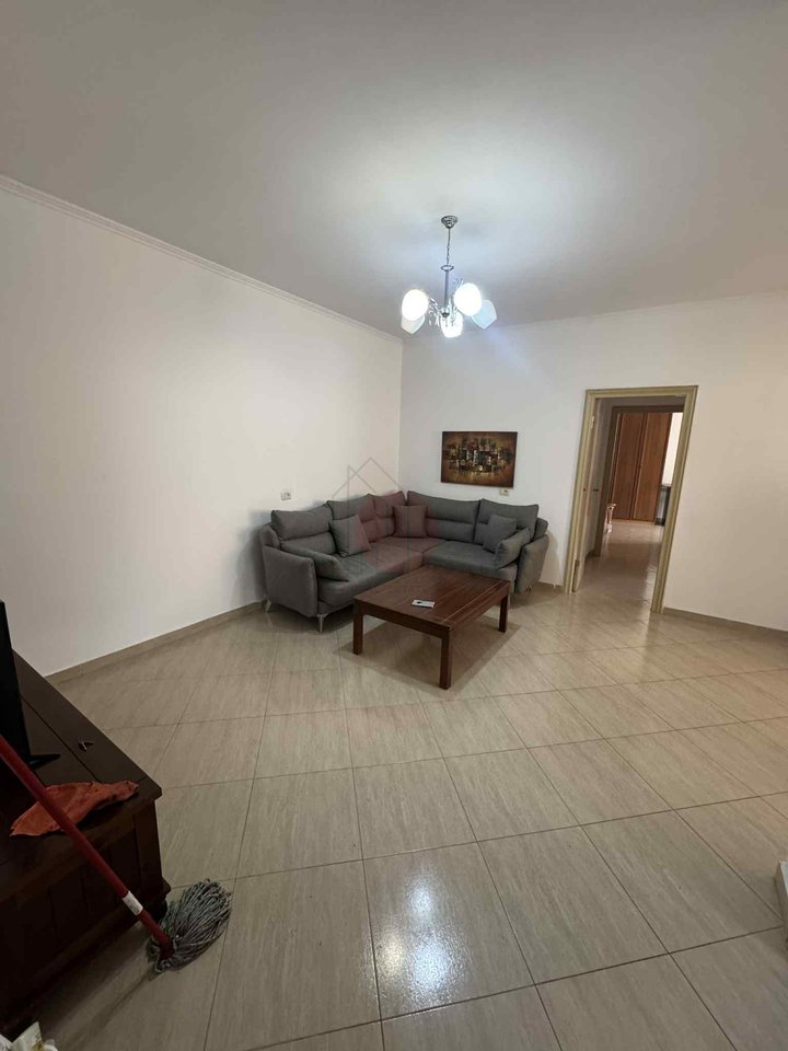 At Red Cross: 3+1+2 Apartment For Rent - 800€